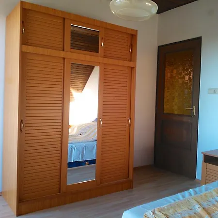 Guest house Valentin Vendeghaz *