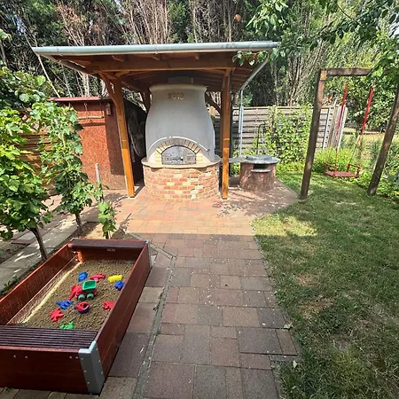 Valentin Vendeghaz 4* Balatonlelle