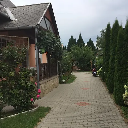 Πανσιόν Valentin Vendeghaz